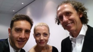 Magician, silhouette cutter and caricaturist entertain at conference and awards dinners.